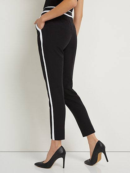 79.95 T STRIPE ANKLE PANT