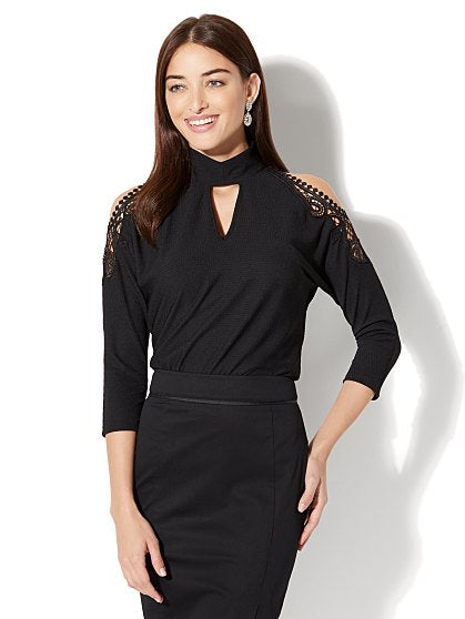 44.95 LACE CLD SHLDR