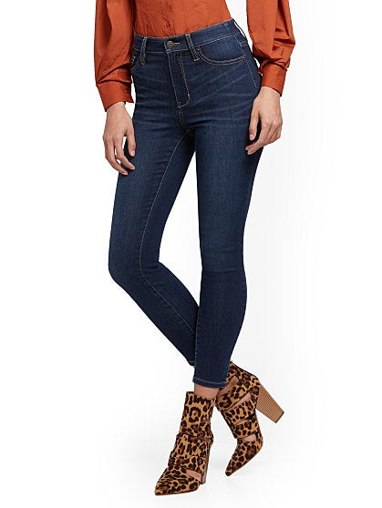 64.95 HW SKINNY DK WASH