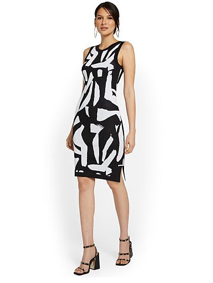 89.95 B W SWT DRESS