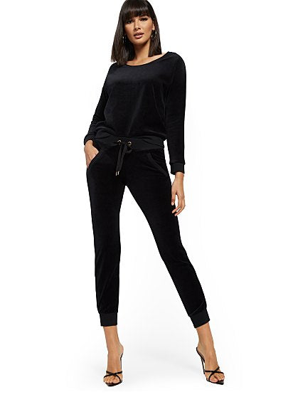 39.95 VELOUR PULLOVER