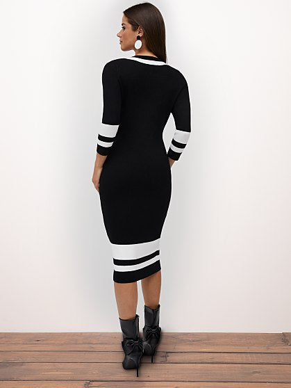 79.95 SCOOPNECK DRESS