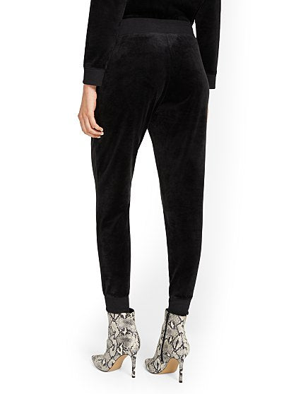 44.95 VELOUR JOGGER