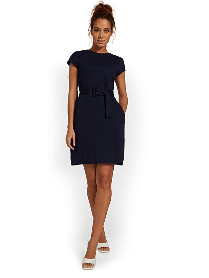 42.95 BELTED SHIFT