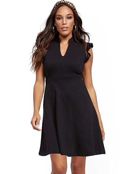 34.95 RUFFLE INTERLOCK
