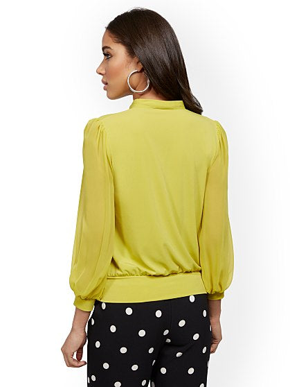 49.95 FRAMED NECK BLOUSE