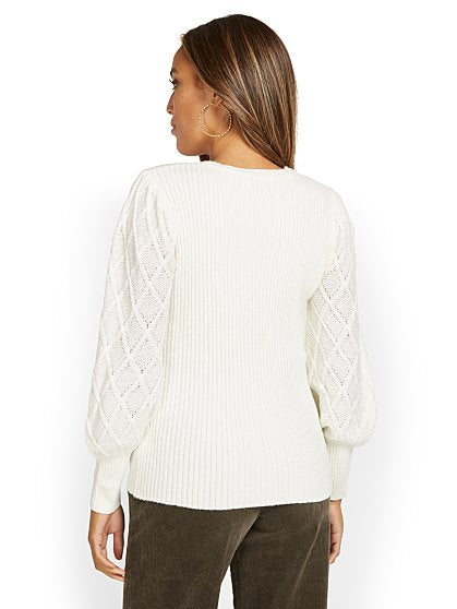54.95 CABLE PULLOVER