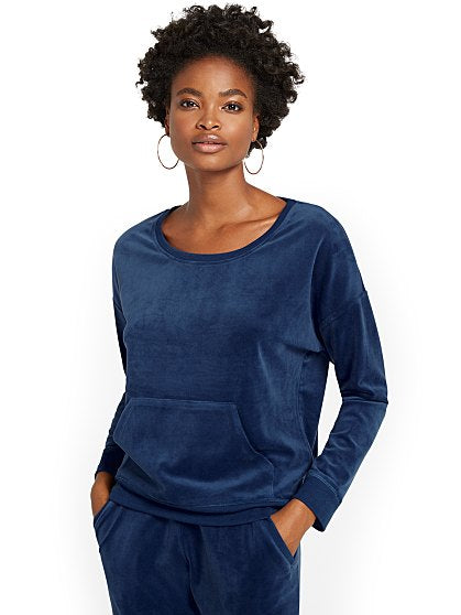 44.95 VELOUR PULLOVER