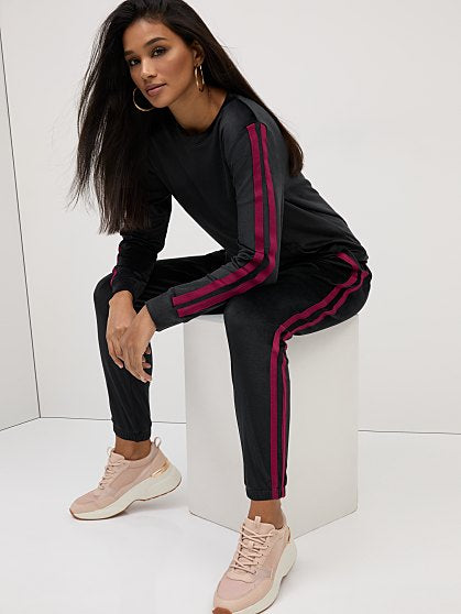 46.95 KI VELOUR JOGGER