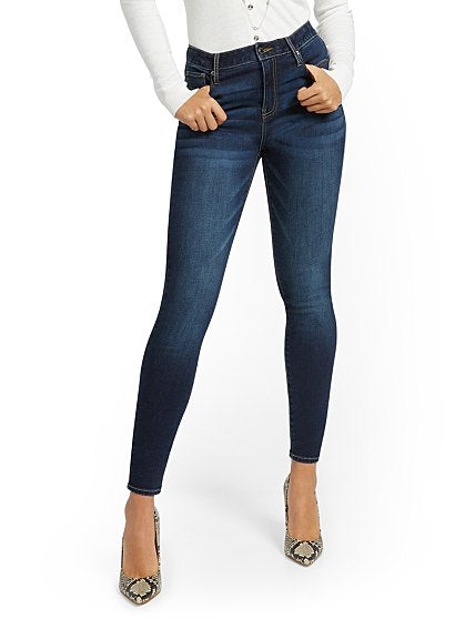 64.95 HW CURVY SKINNY TAL
