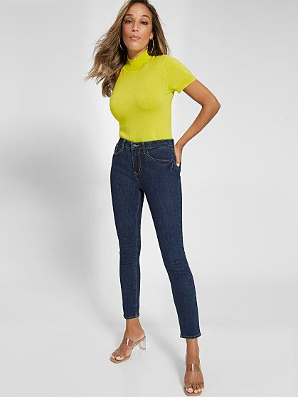 59.95 HW ESSENTIAL S - T