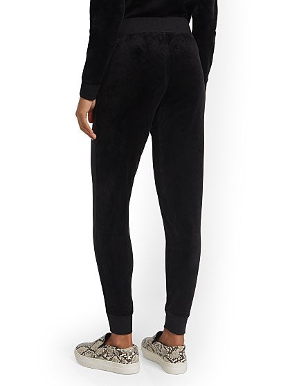 44.95 VELOUR JOGGER