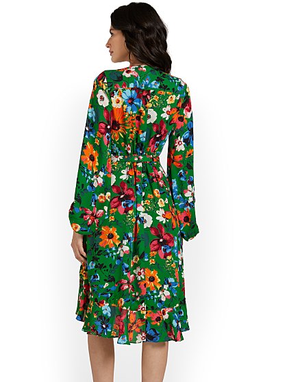 79.95 FLORAL WRAP