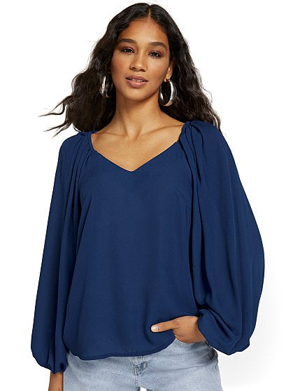 49.95 VOLUME SLV VNECK