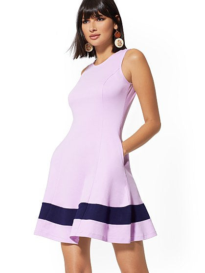 34.95 INTRLCK COLORBLCK