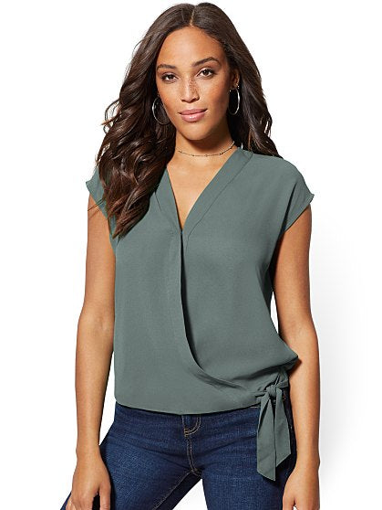 39.95 O SS TIE SURPLICE
