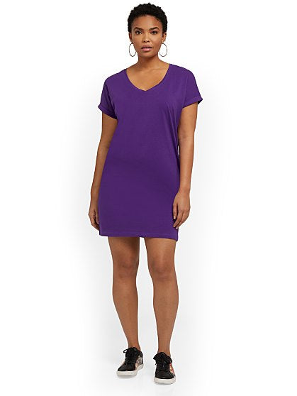39.95 PERFECT TEE-VNECK