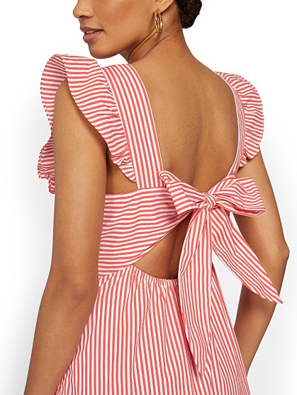 96.00 V NECK OPEN BACK MA