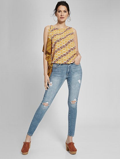69.95 HW CURVY ANKLE-T