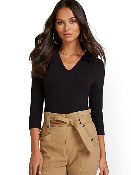 39.95 VNCK PLEAT BODYSUIT