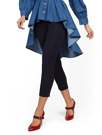 49.95 AUDREY CROP