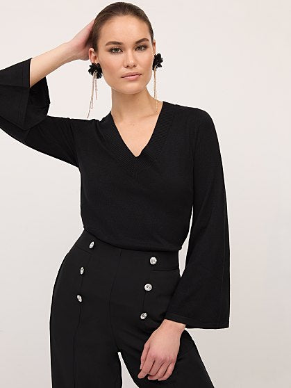 54.95 WIDE VNECK BELL SLV