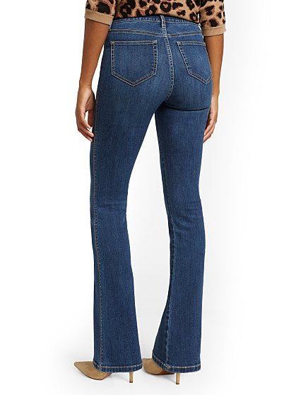 64.95 HW CURVY B BOOT TAL