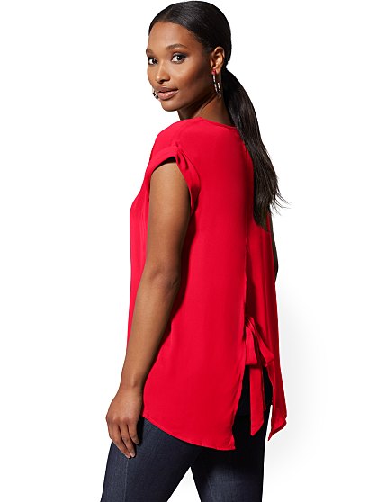 36.95 SPLIT BK TEE SOLID