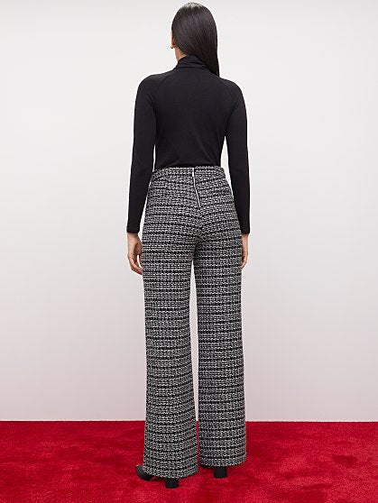 54.95 CUTOUT TRTLNK BODYS