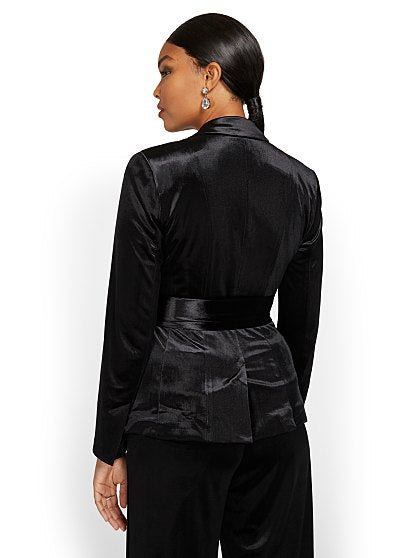 129.95 TIE WAIST VELVET