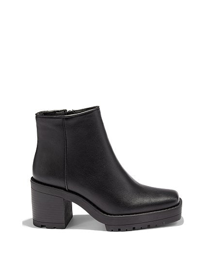 ALEX BOOTIE