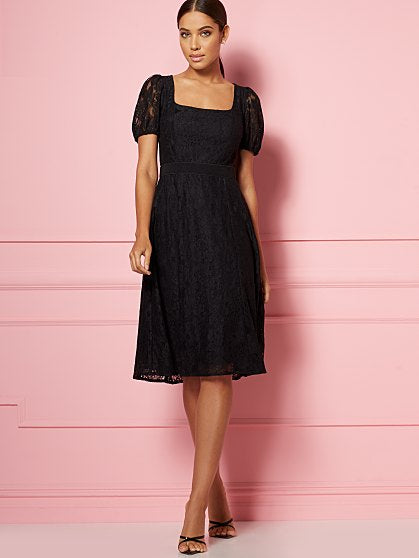 99.95 NEW LACE FLARE DRS