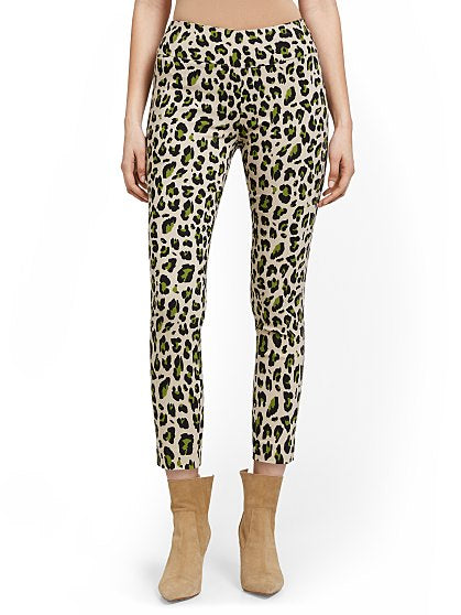 54.95 WHTNY ANKLE ANML T