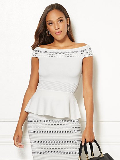 54.95 AIMEE SWEATER
