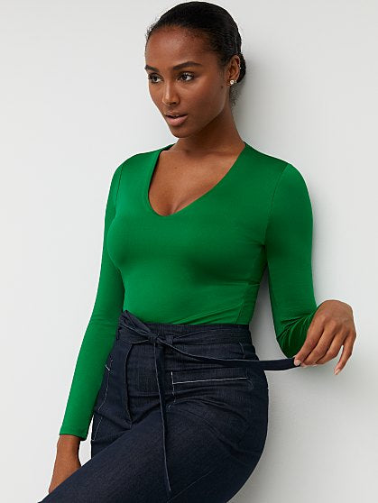 54.95 CONTOUR VNECK BODYS