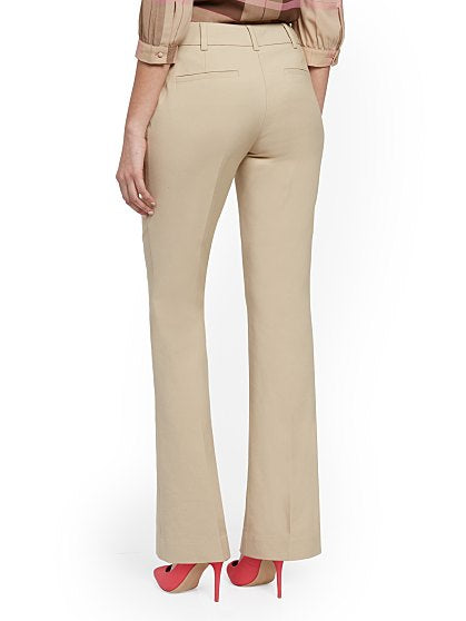 54.95 MODERN LEG PANT T