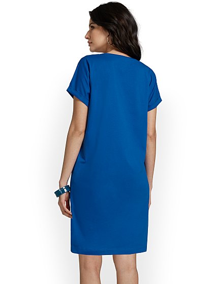 34.95 PERFECT TEE-VNECK
