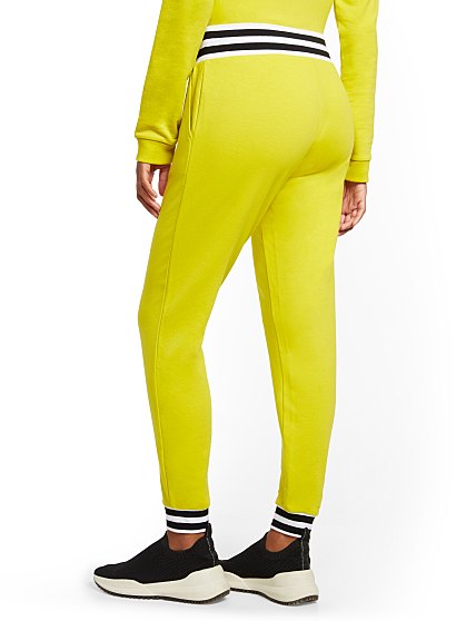 49.95 STRIPE RIB JOGGER