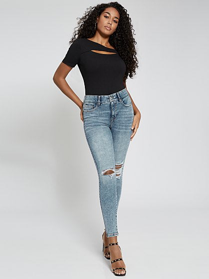 74.95 UHW CURVY SS T
