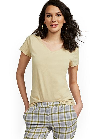16.95 PERFECT VNECK TEE