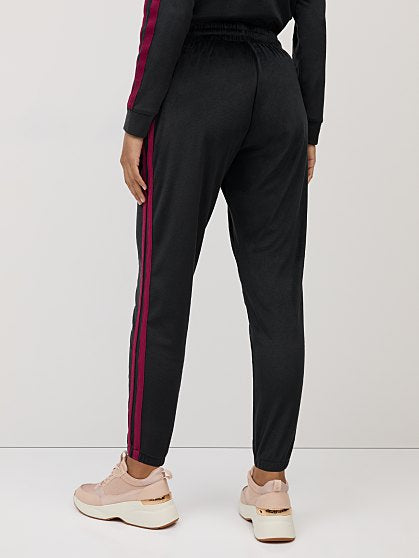 46.95 KI VELOUR JOGGER