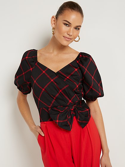 69.95 ELBOW PUFF SLV TOP