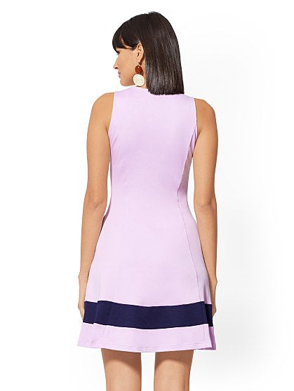 34.95 INTRLCK COLORBLCK