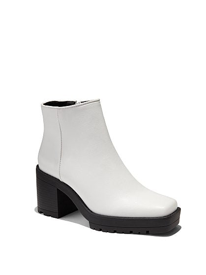 ALEX BOOTIE
