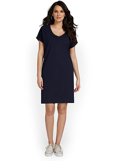 34.95 PERFECT TEE-VNECK