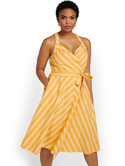 89.95 STRIPED CHVRN HALTR