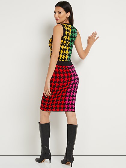 89.95 COLBLCK SWT DRESS