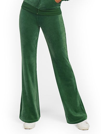 39.95 VELOUR SIGNTRE PNT