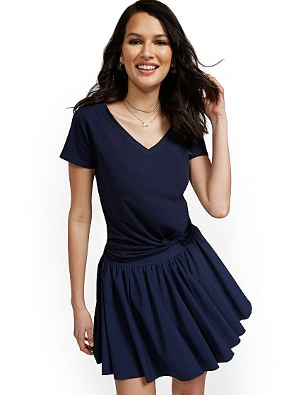 16.95 PERFECT VNECK TEE