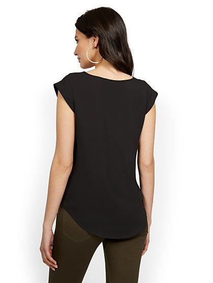 36.95 SPLITNECK BLOUSE